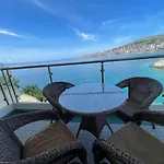 شقة 1-stunning Sea View Apartments! *