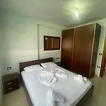 1-stunning Sea View Apartments! * ساراندا
