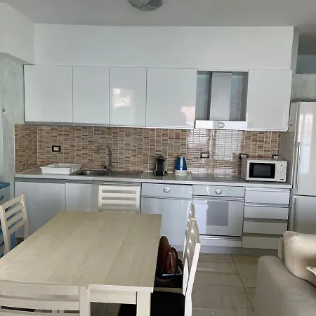 1-stunning Sea View Apartments! Daire