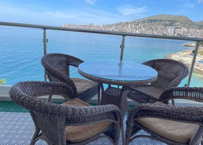 1-stunning Sea View Apartments! Apartamento Sarandë